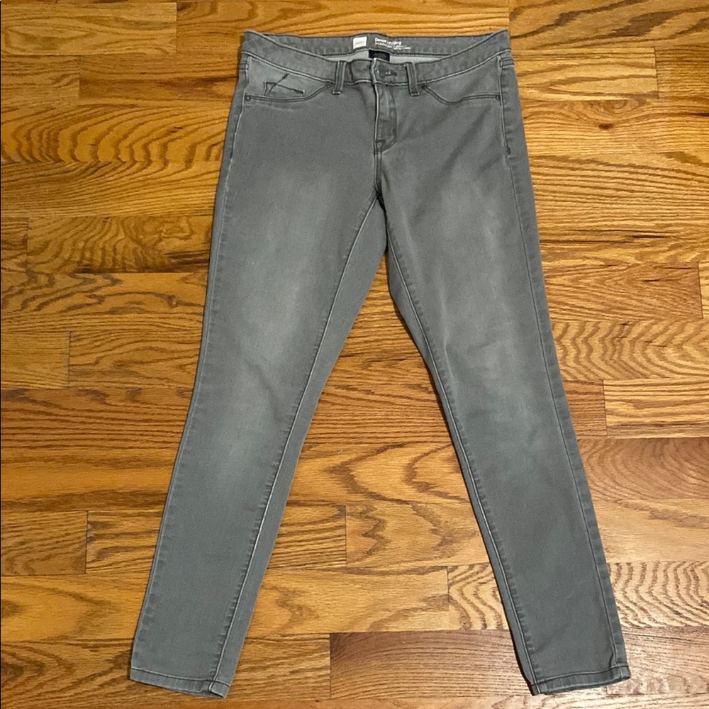 Target Gray Women’s Skinny Jeans